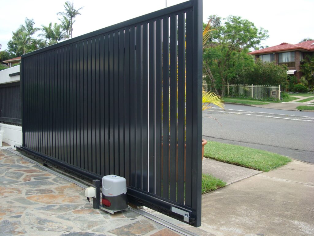 Fotos de Gate Manufacturers in Chennai - Bi-Metal Engineering Pvt. Ltd